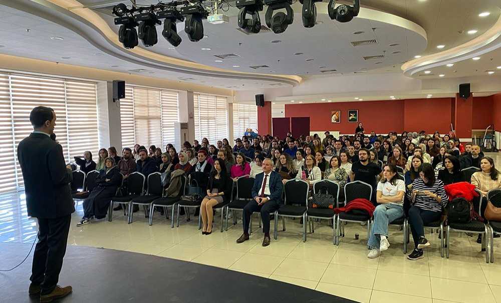 Öğretmenlere ‘Akran Zorbalığı' Semineri Verildi