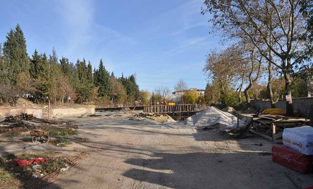 Okul İnşaatı Yavaş İlerliyor!