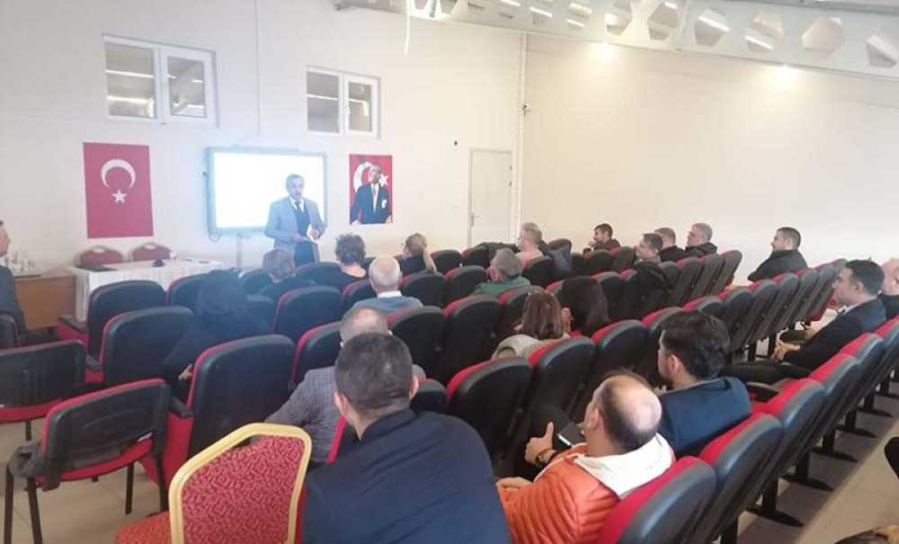 Okul Müdürleri Seminerde Bir Araya Geldi