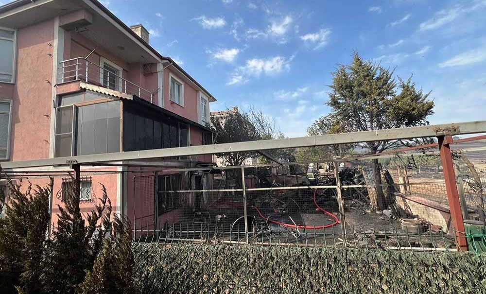 Önerler Mahallesi'nde Korkutan Yangın