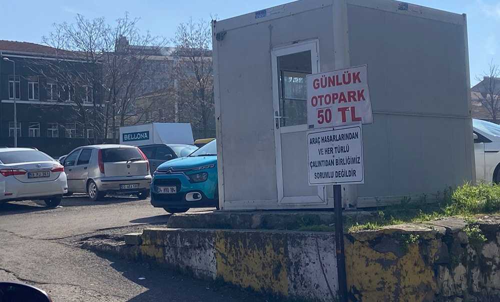 Otoparkta Başıboşluk Dikkat Çekiyor