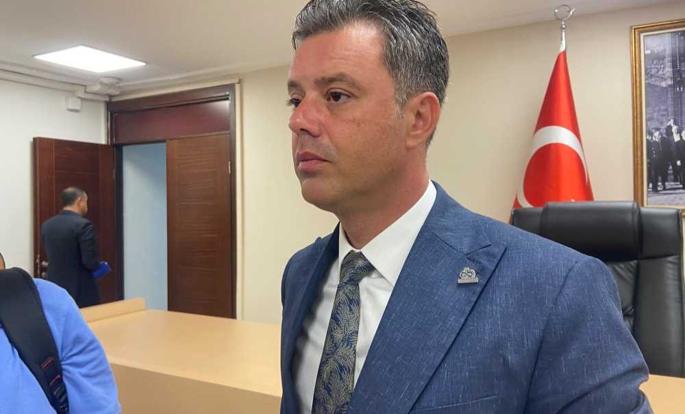 “Parti̇ Deği̇şti̇rmelere Hep Olumsuz Baktım Ama”