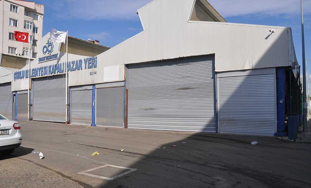 Pazar Yerinin Girişleri Kapatıldı