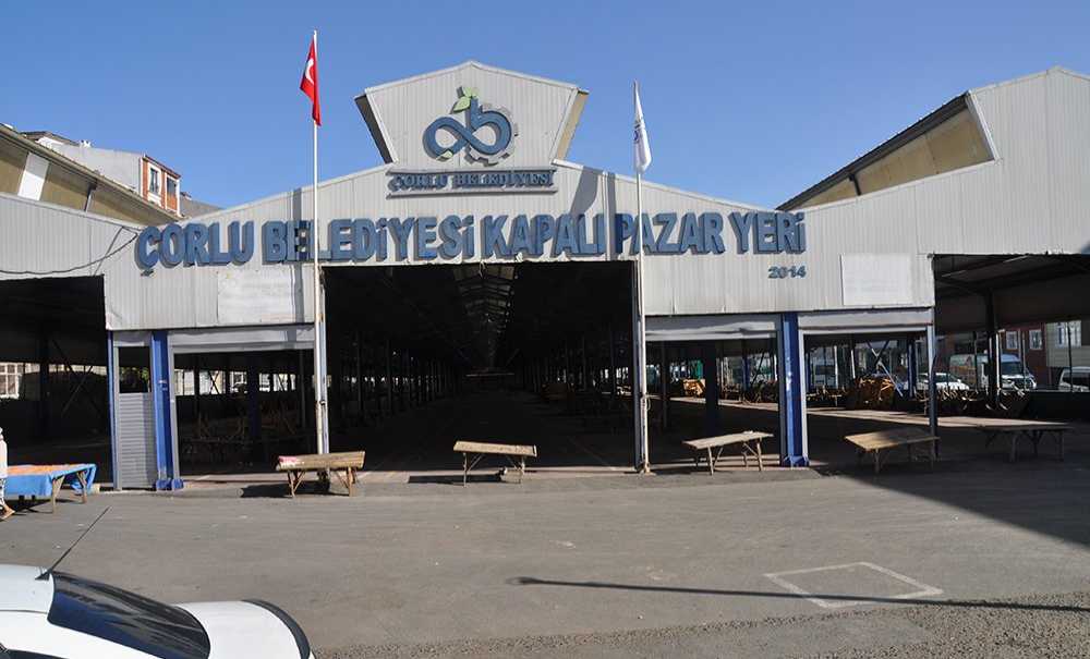 Pazar Yerinin Girişleri Kapatıldı