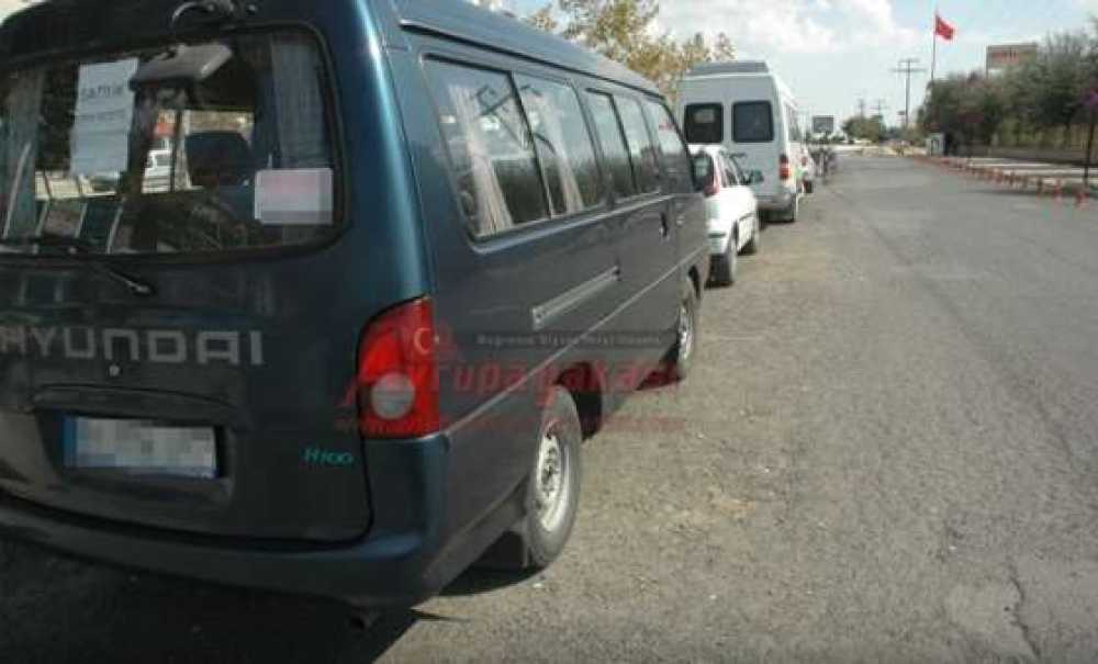 Emniyet Müdürlüğünün Önü Oto Galeriye Döndü