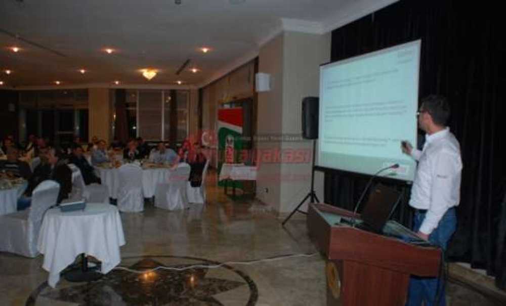 Castrol Bayilerinin Temsilcileri Çorlu'da Buluştu