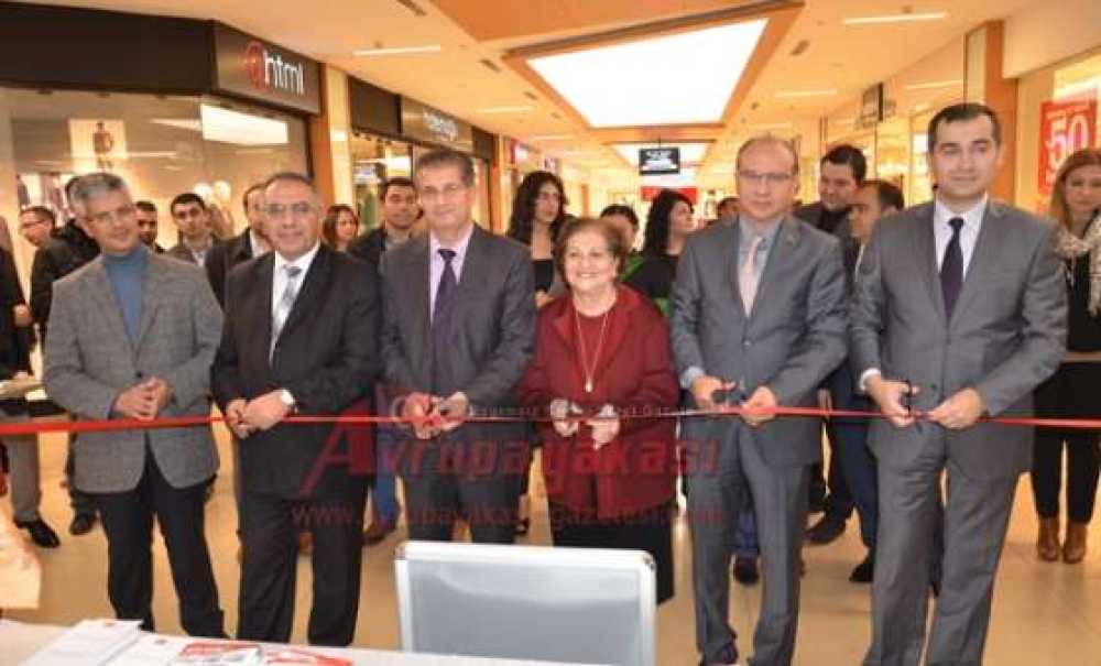 Gönülden İpeğe Damlalar Sergisi Açıldı