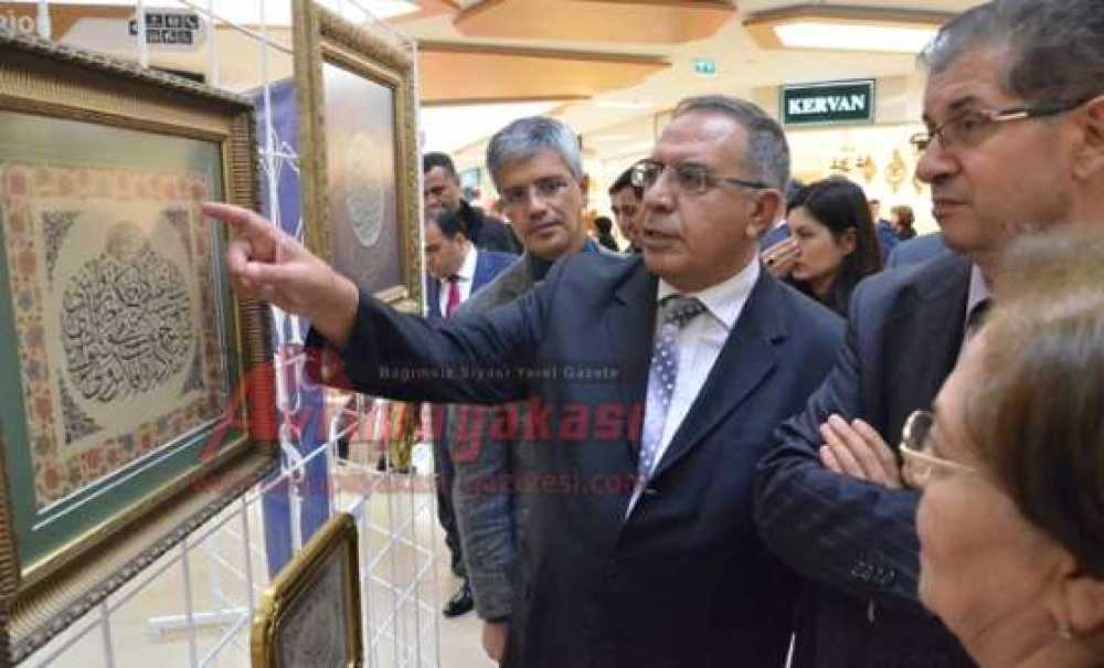 Gönülden İpeğe Damlalar Sergisi Açıldı