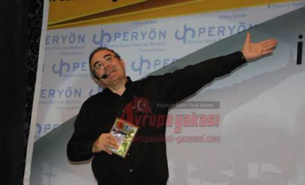 Gazeteci Yazar Sunay Akın Çorlu'da