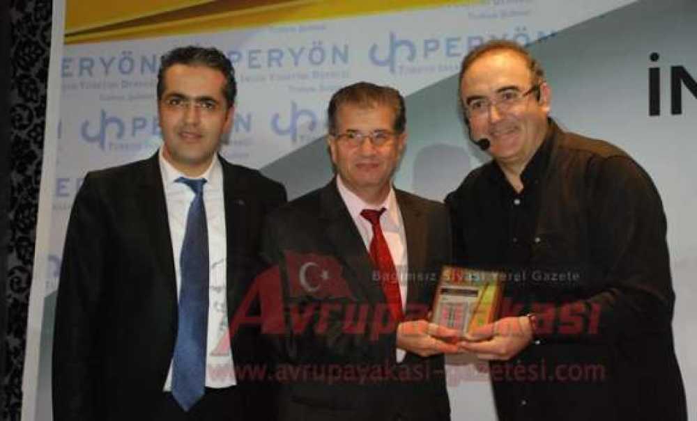 Gazeteci Yazar Sunay Akın Çorlu'da