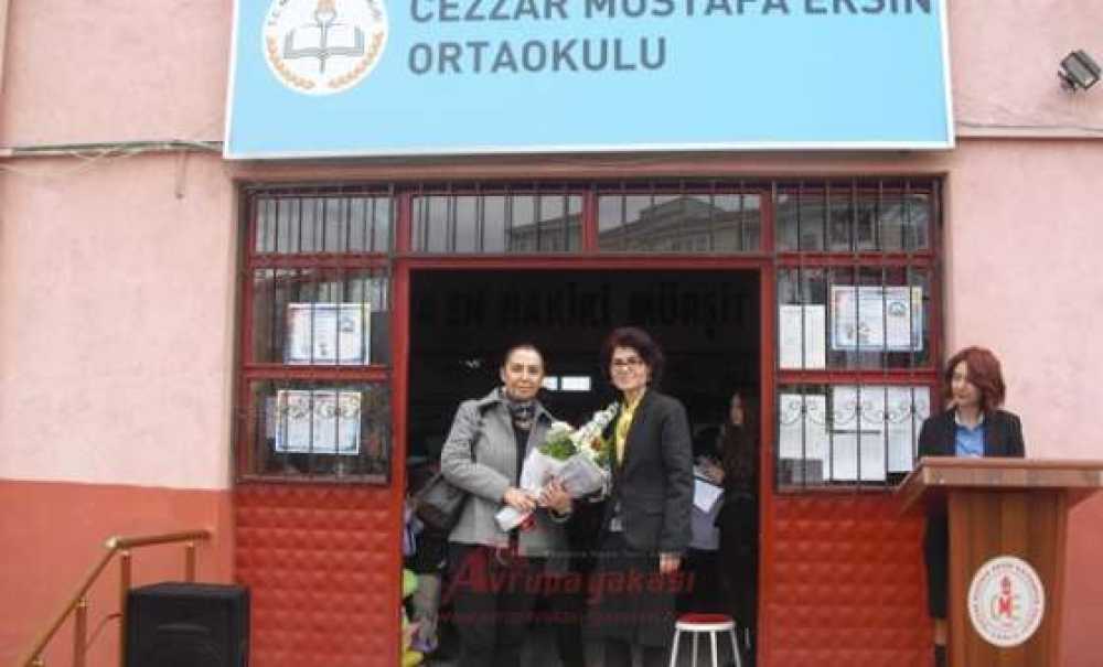 Ersin Ailesi`nden Cezzar Mustafa Ersin Ortaokulu`na Ziyaret