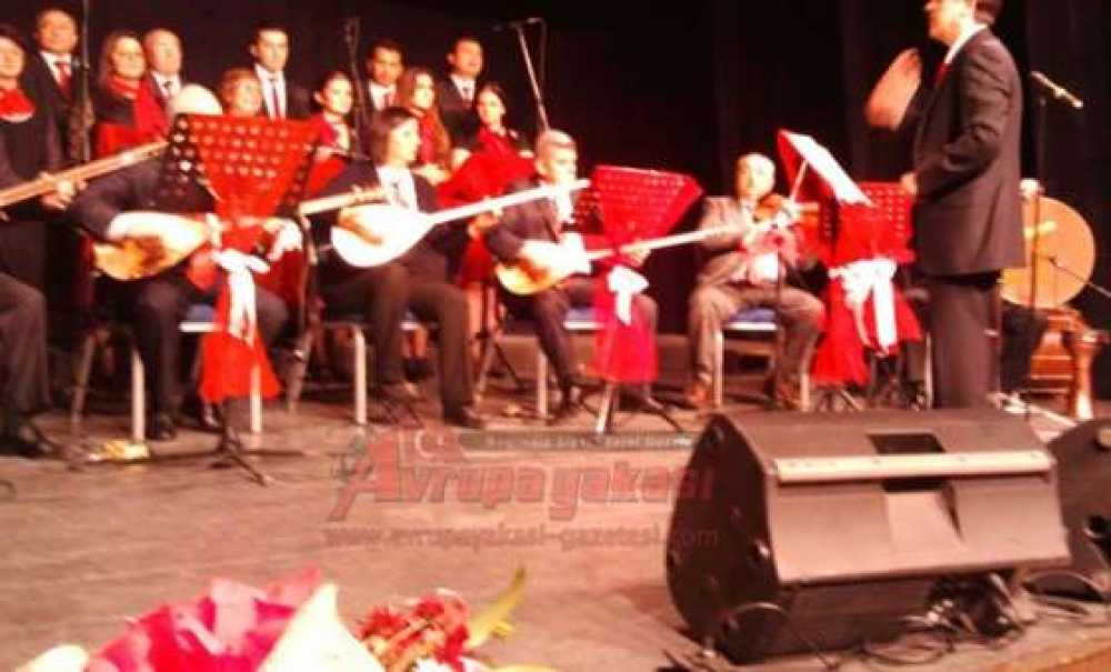 Çorlu Kent Konseyi Türk Halk Müziği Topluluğu`ndan Konser