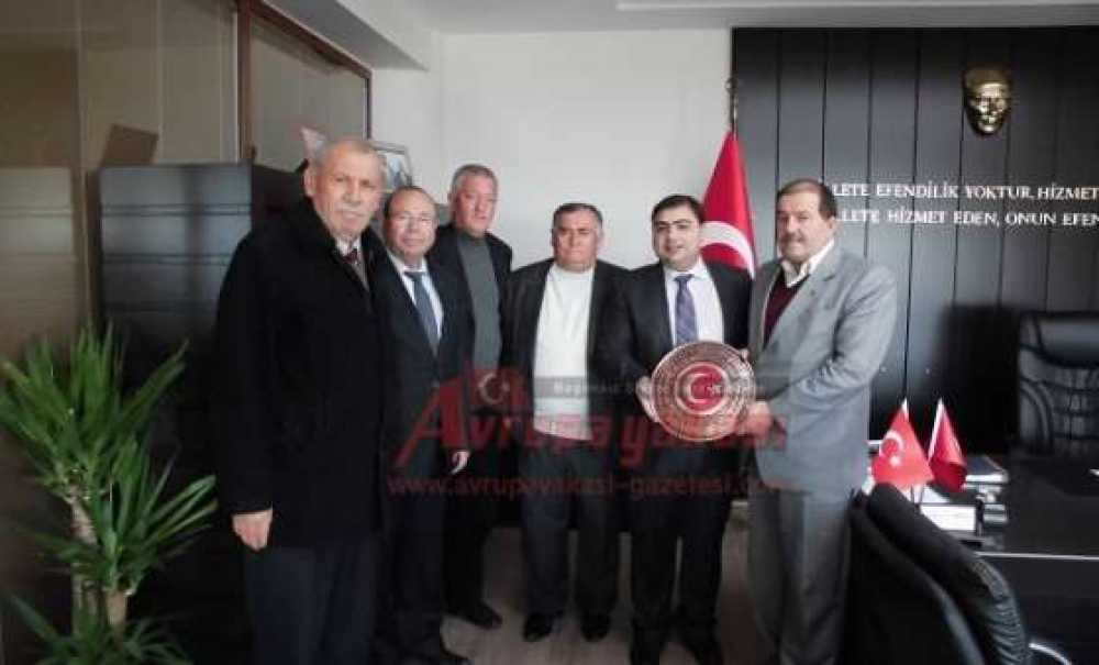 Muhtarlardan Kaymakam Kızıltoprak'a Ziyaret