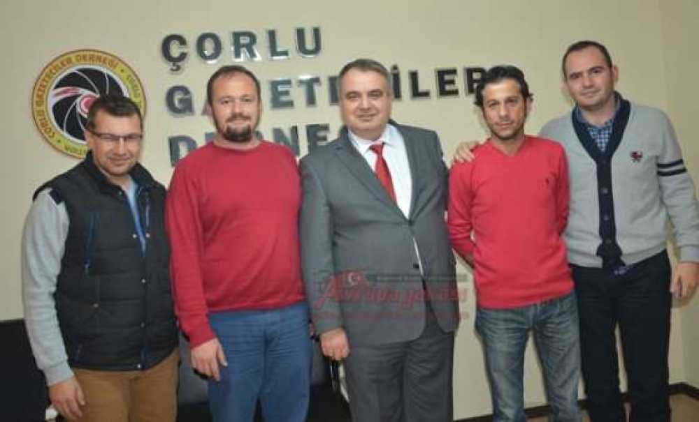 Ulaş Belediye Başkanı Demiray'dan Çorlu Gazeteciler Derneği'ne Ziyaret