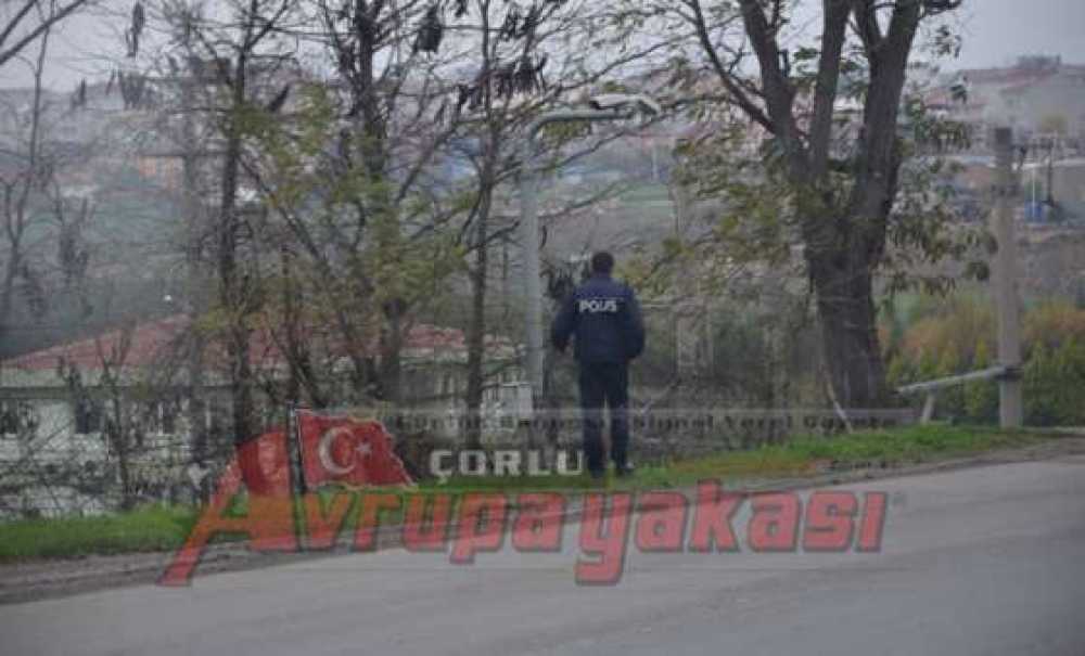 At Arabalı Şüpheliler Polisi Alarma Geçirdi