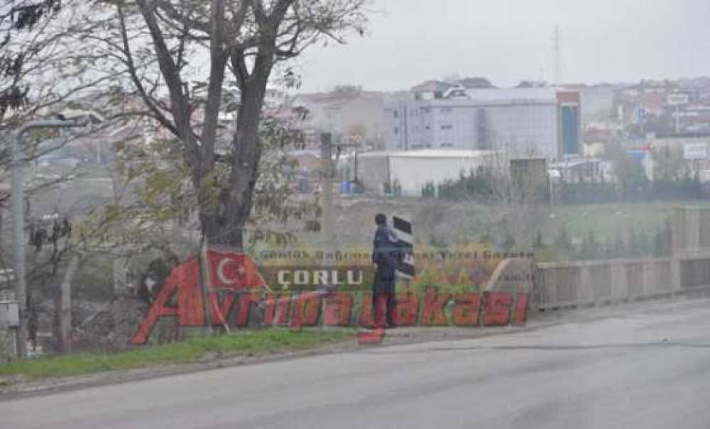 At Arabalı Şüpheliler Polisi Alarma Geçirdi