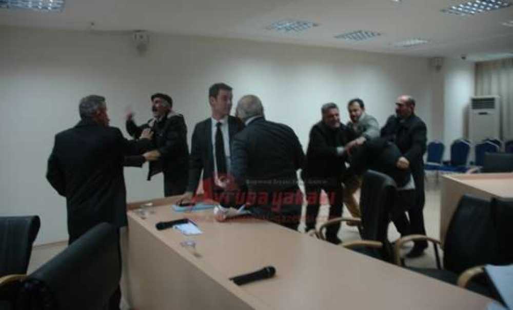 Belediye Meclisi'nde Utanılacak Anlar