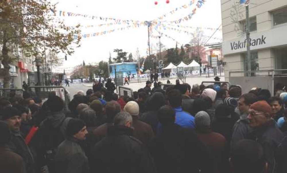 Atatürk Meydanında Son Kontroller