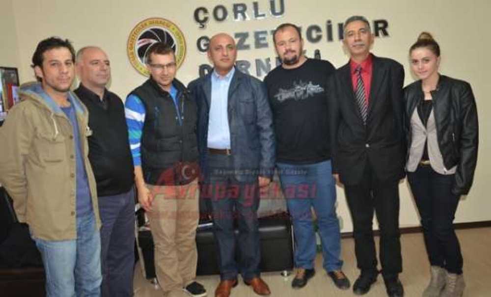 Ajans Press'ten Çorlu Gazeteciler Derneği'ne Ziyaret