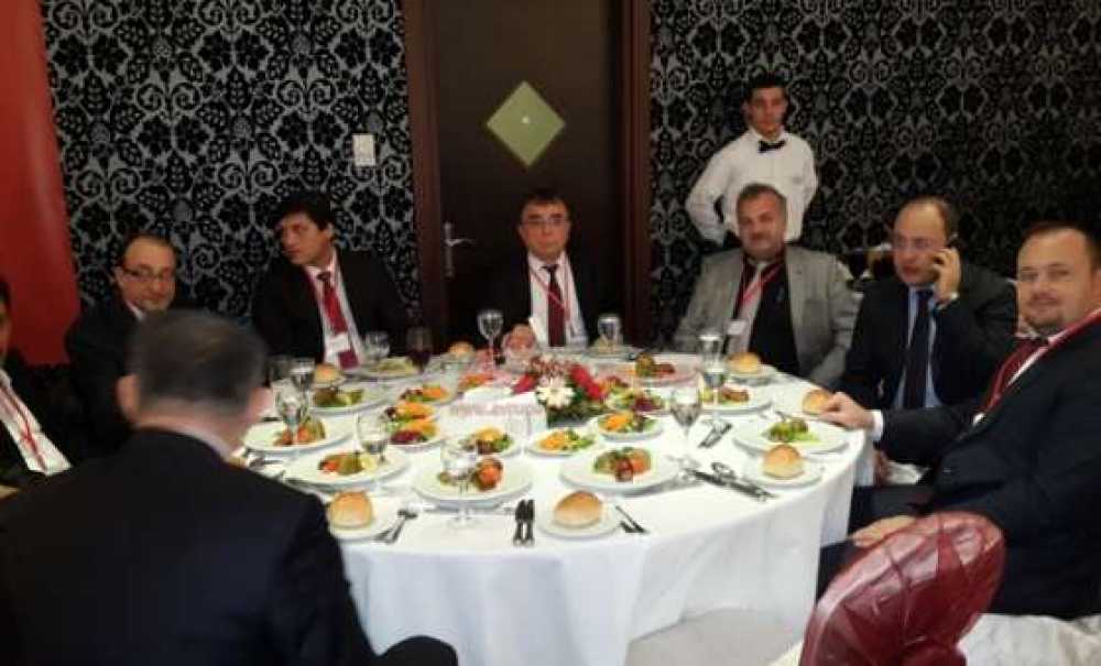 Başbakan Erdoğan İşadamları Ile Buluştu