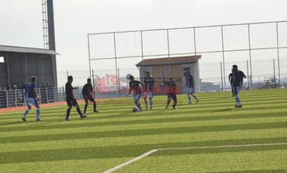 Süper Amatörde Velimeşe Liderliğini Sürdürüyor