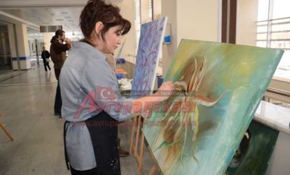 Çorlu Devlet Hastanesi Ressamları Ağırladı