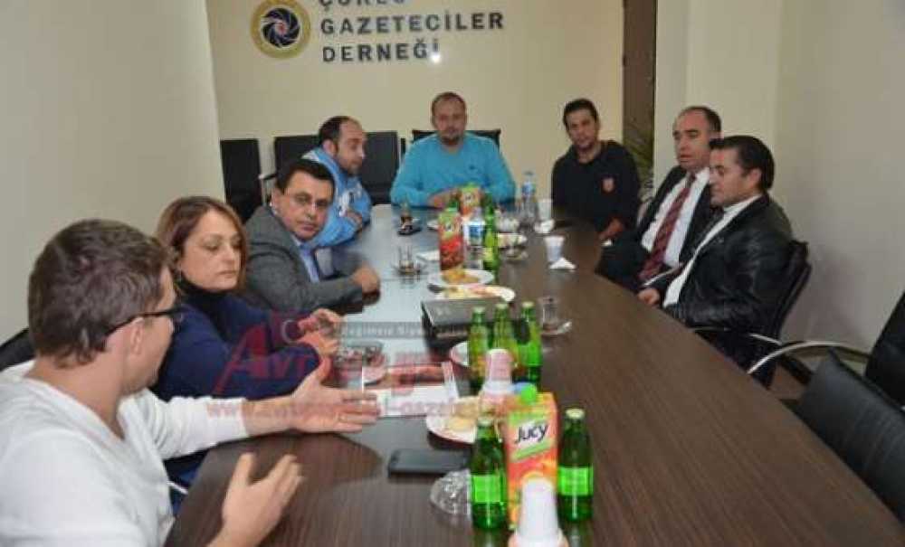 Chp Çorlu Belediye Başkan Aday Adayı Ayhan Civan`dan Çorlu Gazeteciler Derneği`ne Ziyaret