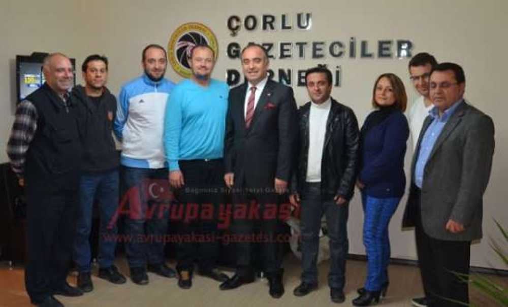 Chp Çorlu Belediye Başkan Aday Adayı Ayhan Civan`dan Çorlu Gazeteciler Derneği`ne Ziyaret