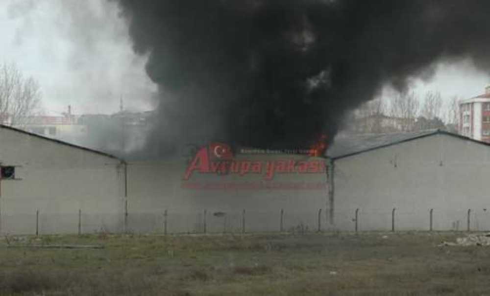 Geri Dönüşüm Fabrikasında Yangın