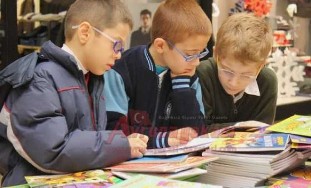 Çorlu Kitap Fuarı'na Yoğun İlgi