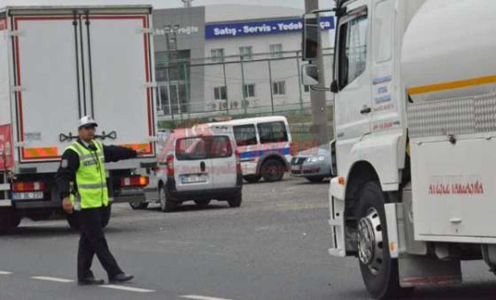 Çorlu'da Kar Lastiği Takmayana Ceza