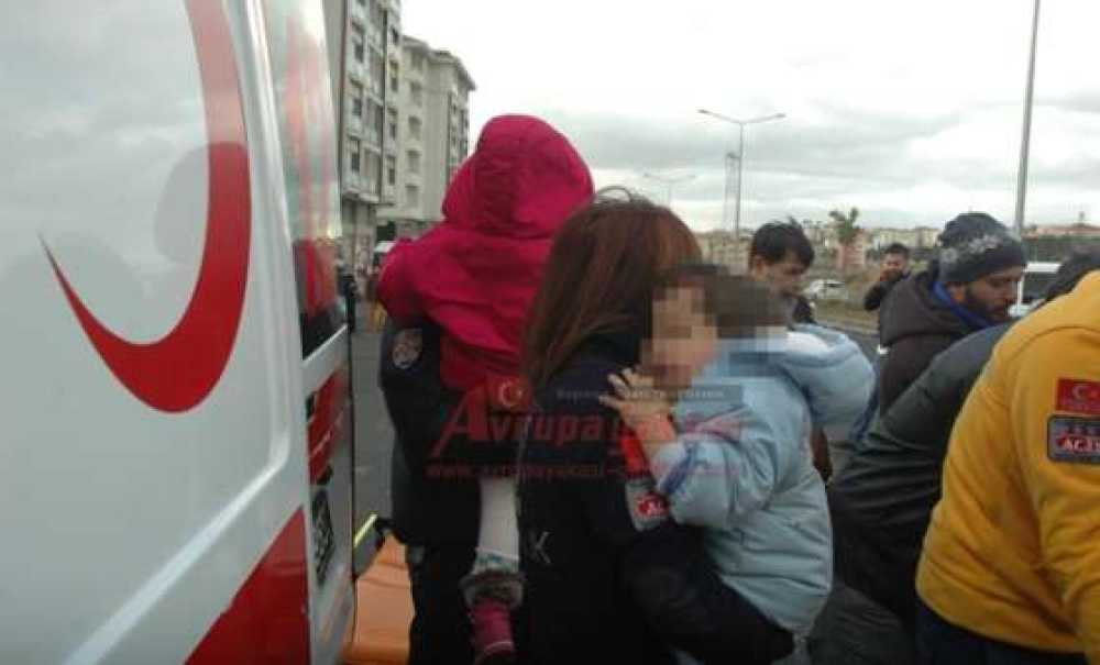 Çorlu`da Kaza: 2`si Çocuk 5 Yaralı