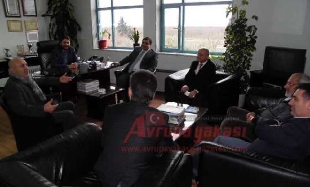 Kaymakam Kızıltoprak Sanayi Tesislerine Ziyaretlerini Sürdürüyor