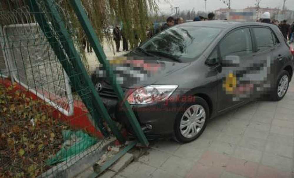 Ehliyet Sınavında Kaza; 2 Yaralı