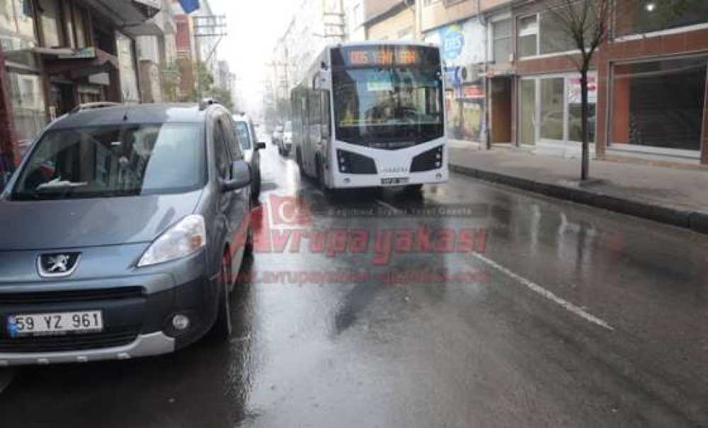 Kumyol Caddesi Sular Altında Kaldı