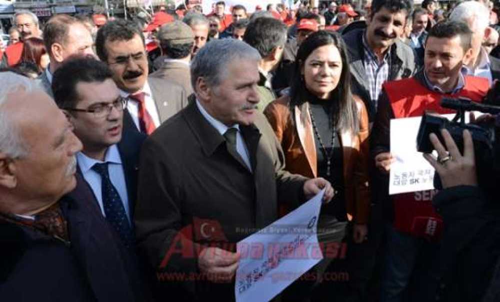 70 Gündür Grevde Olan İşçiler Açlık Grevine Başladı