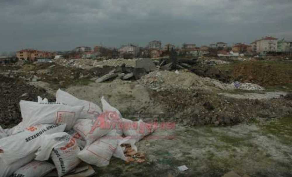 Dere Yatağı Hafriyat Alanı Oldu