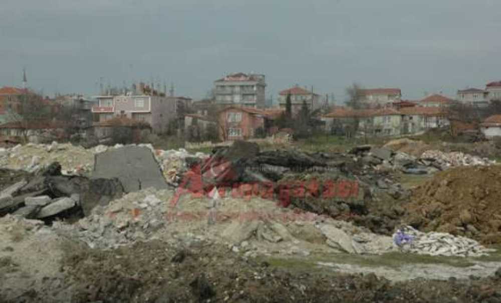 Dere Yatağı Hafriyat Alanı Oldu