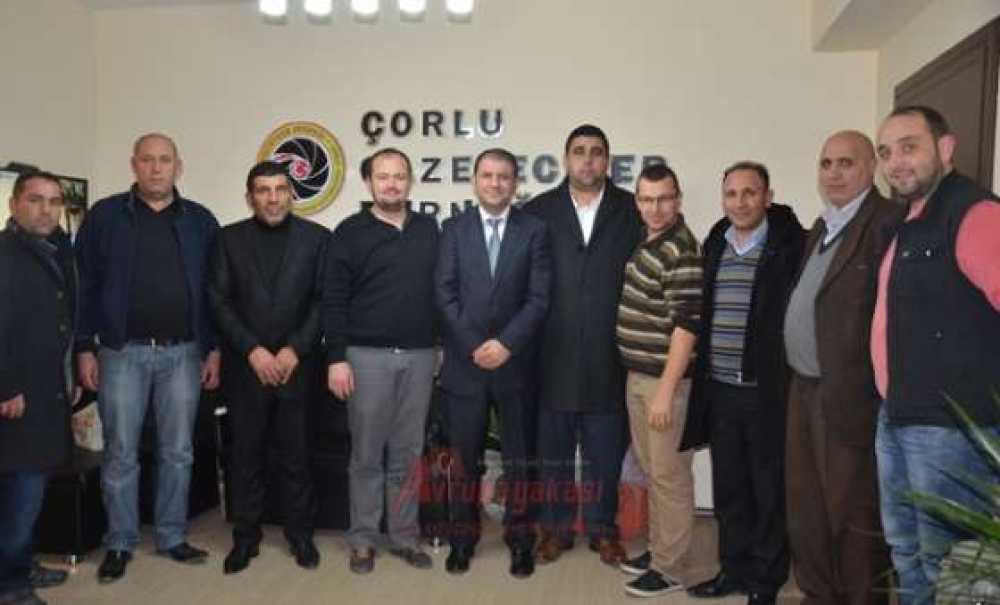 Çorlu Şoförler Odası Başkan Adayı Selçuk Uçar`dan Çorlu Gazeteciler Derneği`ne Ziyaret