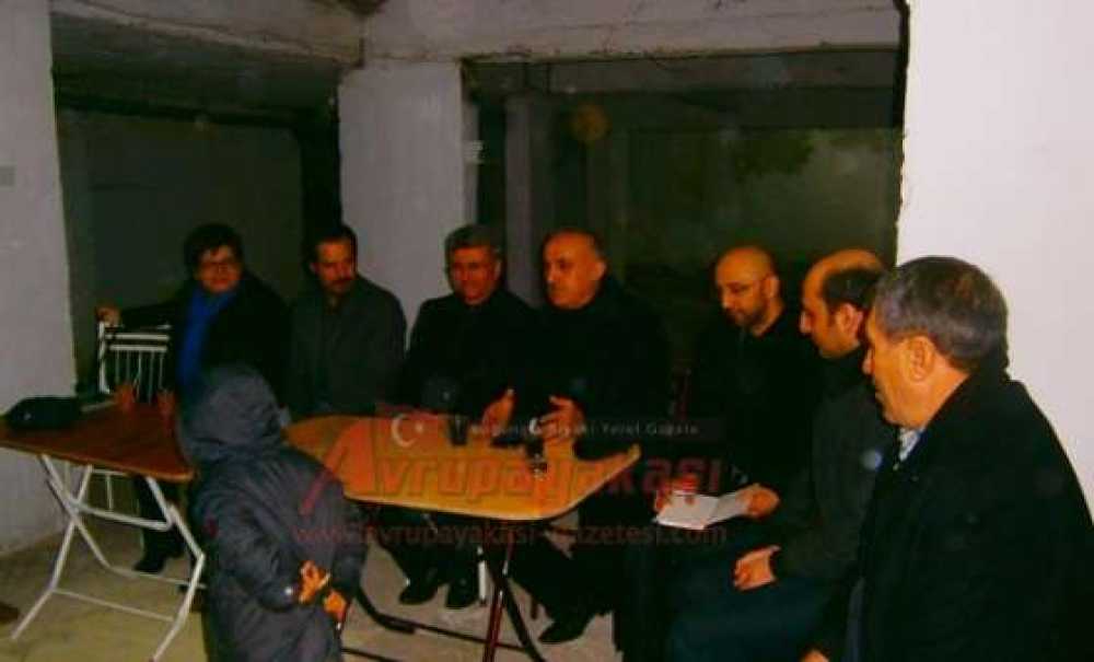 Ak Parti'den Esentepe Mahallesi'nde Toplantı