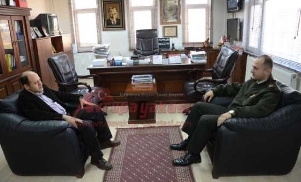 İlçe Jandarma Komutanı Çemrek'ten Gazetemize Ziyaret