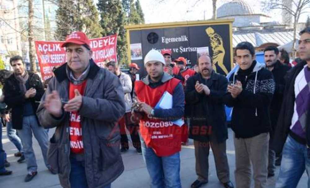 Çorlu'daki Avukatlar Açlık Grevine Başlayan İşçilere Destek Oldular