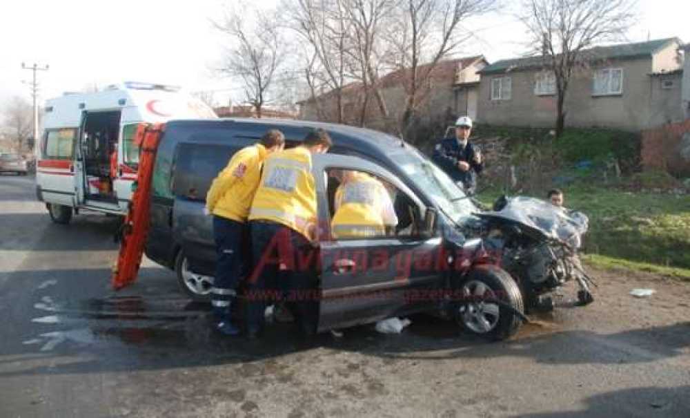 Çorlu`da Kaza: 2 Yaralı