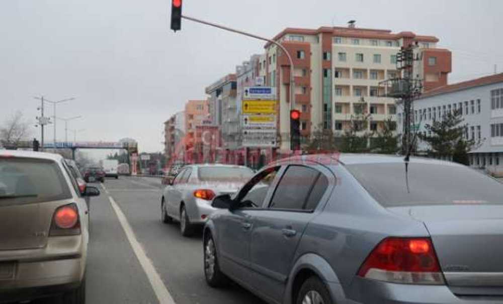 Yön Levhaları Konulmaya Devam Ediyor