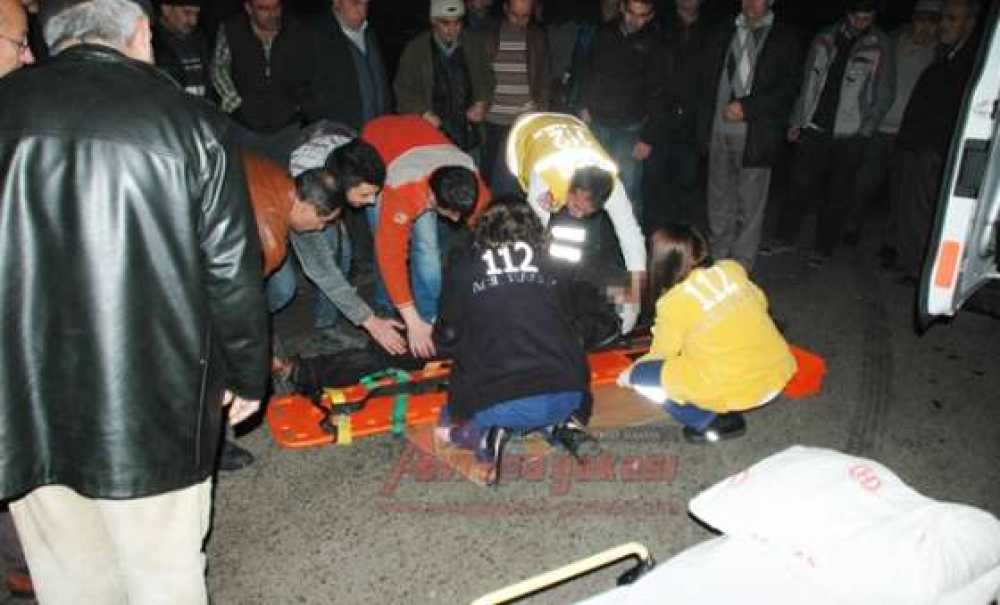 Otomobil Ile Motosiklet Çarpıştı 1 Yaralı