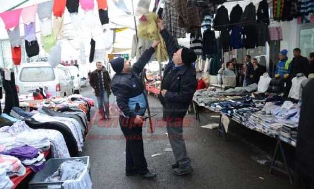 Semt Pazarlarında Zabıta Görev Başında