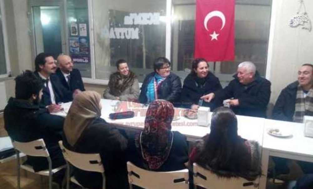 Ak Parti Esentepe Mahalle Teşkilatından Toplantı