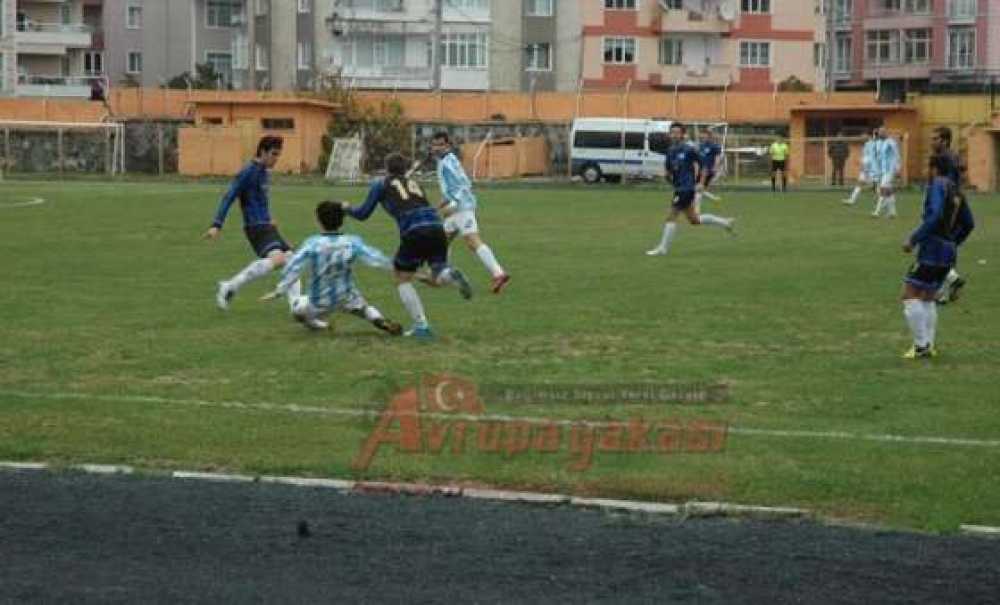 Süper Amatör Lig`de İlk Yarı Erteleme Maçları Ile Sona Erecek