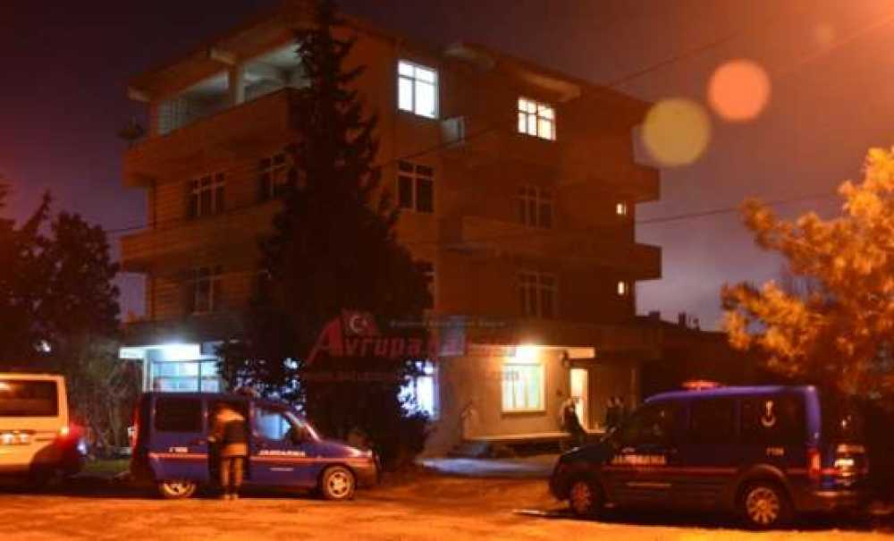 5 Yaşındaki Çocuk Kazara Ablasını Vurdu