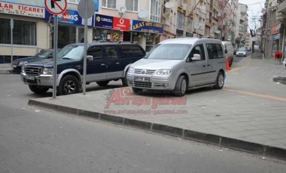 “Herkes Gider Mersine Biz Gideriz Tersine”